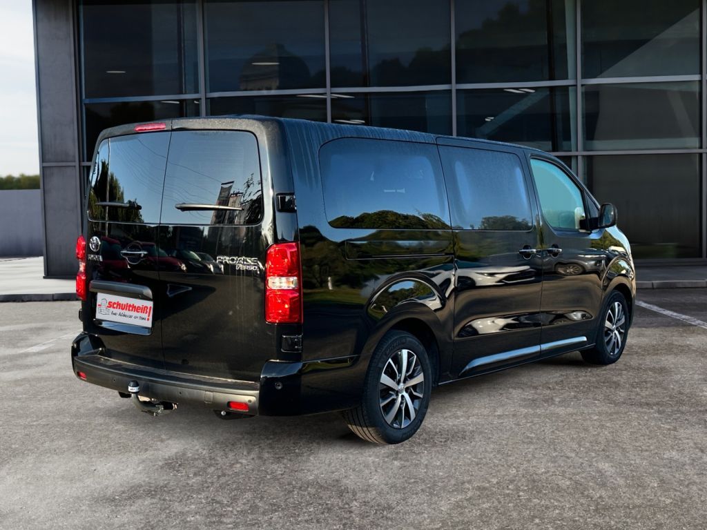 Fahrzeugabbildung Toyota Proace 2,0-l-D-4D L2 (8-Si.) Autm. Verso Shuttle