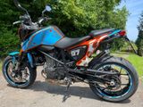 KTM 690 Duke