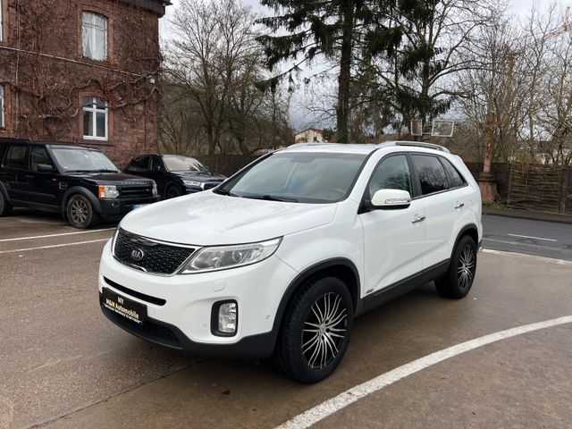 Kia Sorento Vision 4WD/Automatik/Navi/AHK/19 Zoll