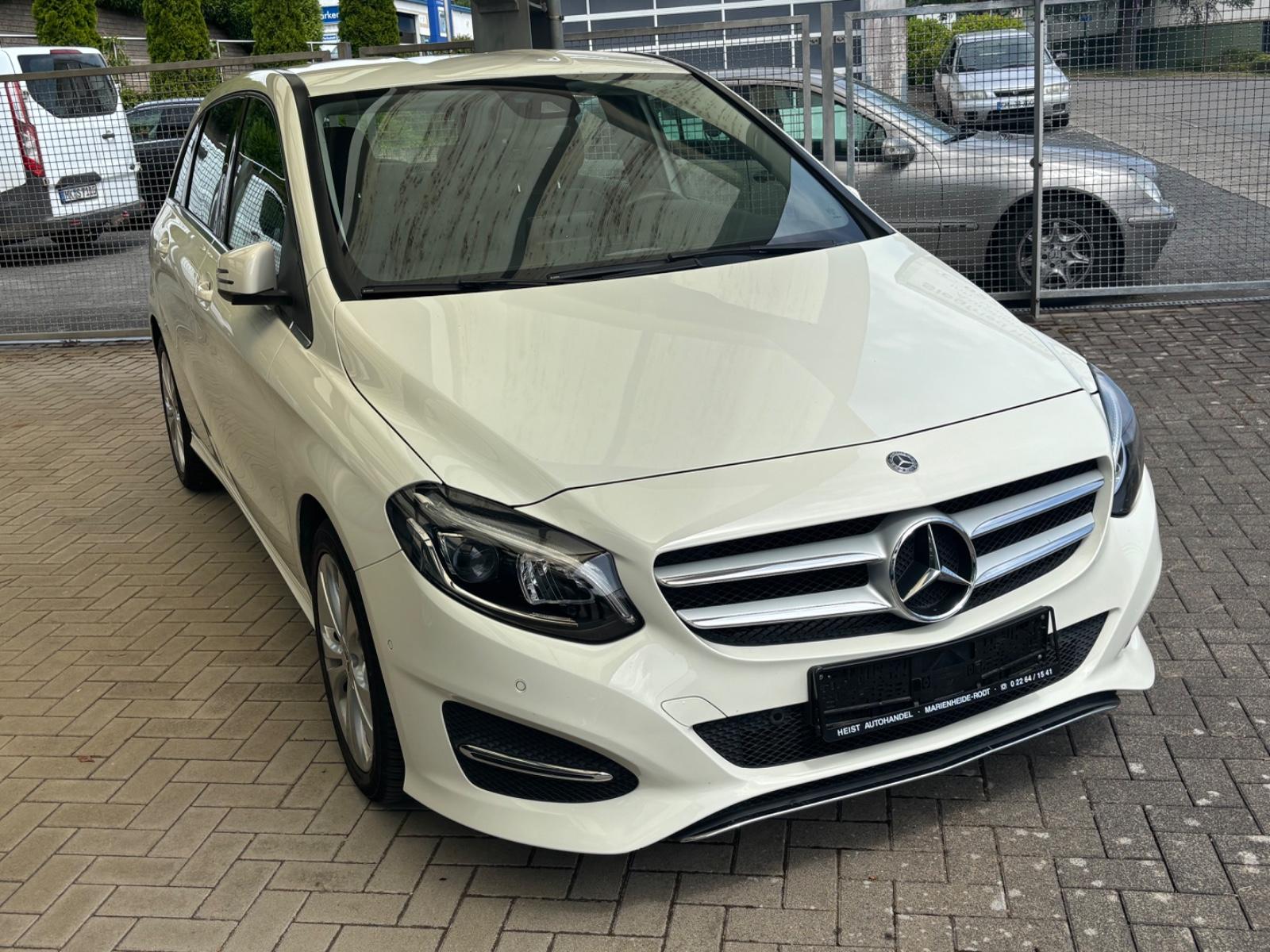 Mercedes-Benz B 180 Urban LED Parktr.Navi Sitzh.Spiegel klapp