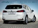 BMW 220i Active Tourer AHK PANO SpSitze RFK ShadowL - BMW 220 Active Tourer Jahreswagen