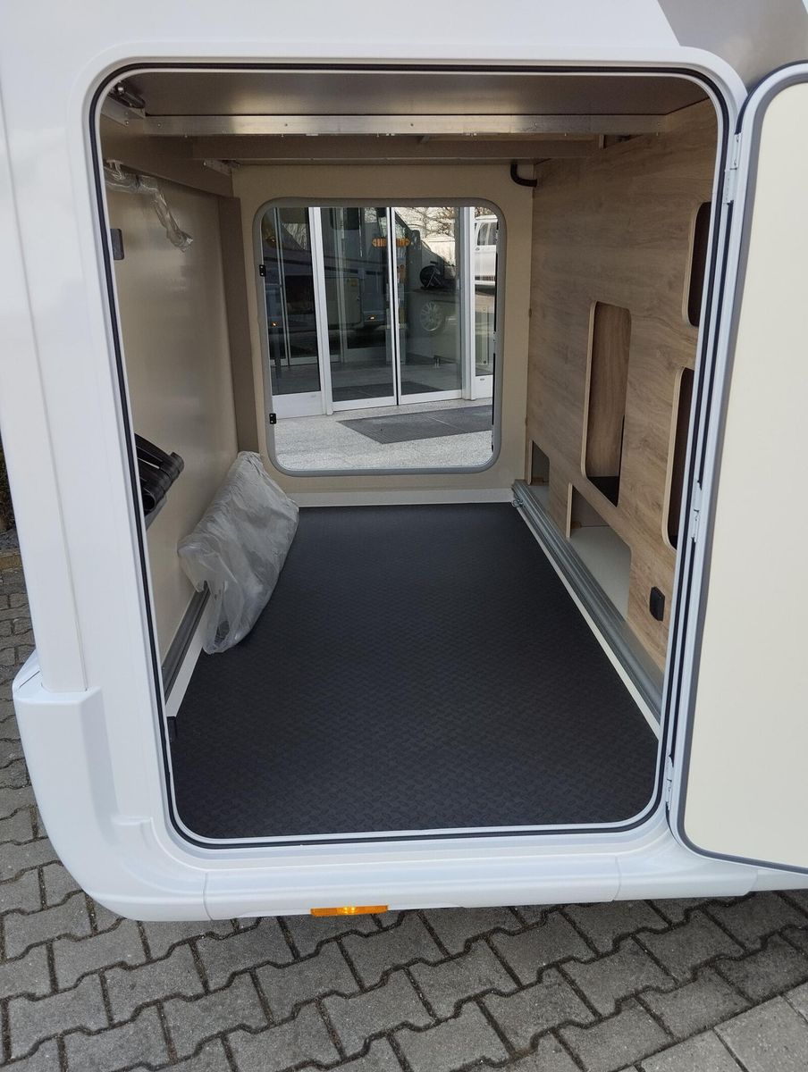 Fahrzeugabbildung Eura Mobil Profila T PT726EF Mondial-Pakete, Zusatzbett