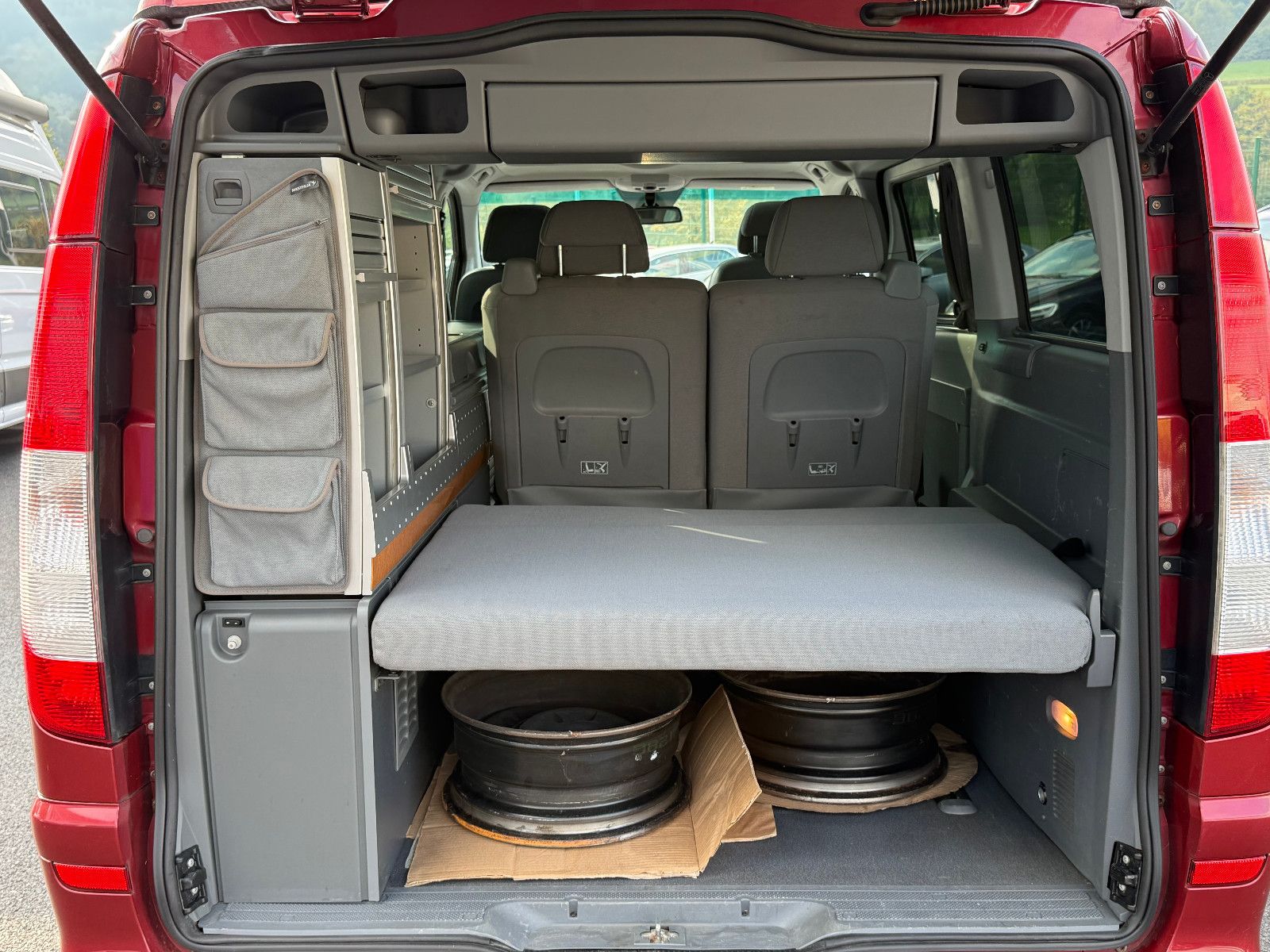 Fahrzeugabbildung Mercedes-Benz Viano Marco Polo 3.0 CDI Aut AHK Klima Sthz PDC
