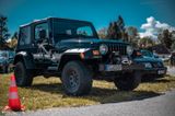 Jeep 2.4 L SCHÖNER KLASSIKER *Seilwinde* *LPG-Gas* - Jeep Wrangler: 2.4
