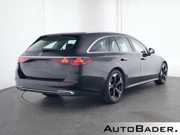 Mercedes E 220 - 2