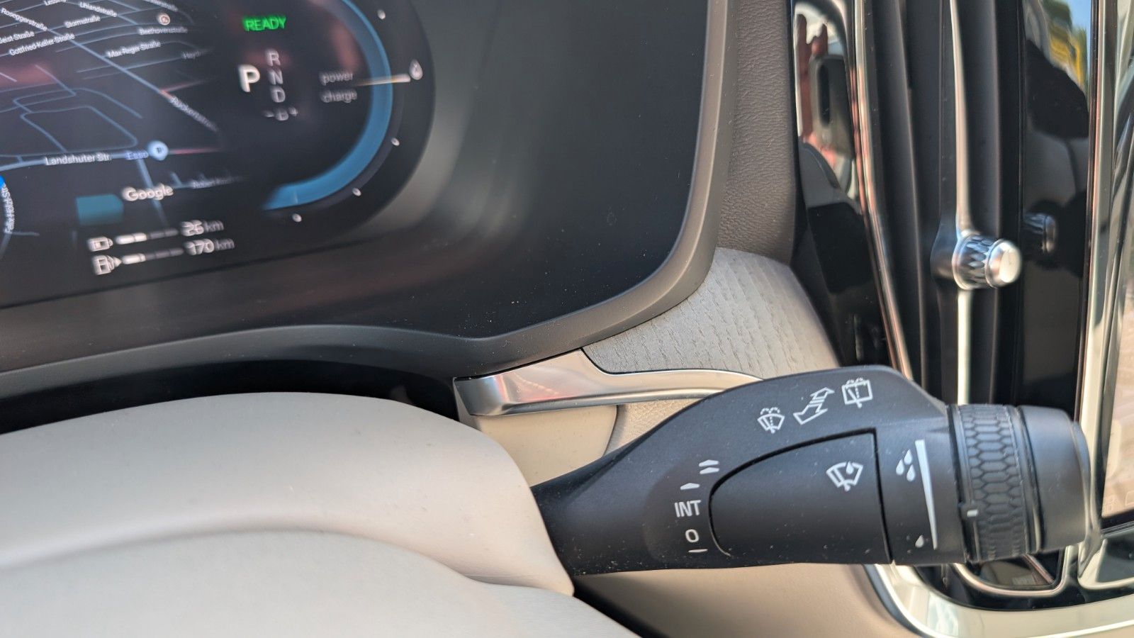 Fahrzeugabbildung Volvo V60 T8 Plug-in Hybrid | AHK | ACC | Kamera