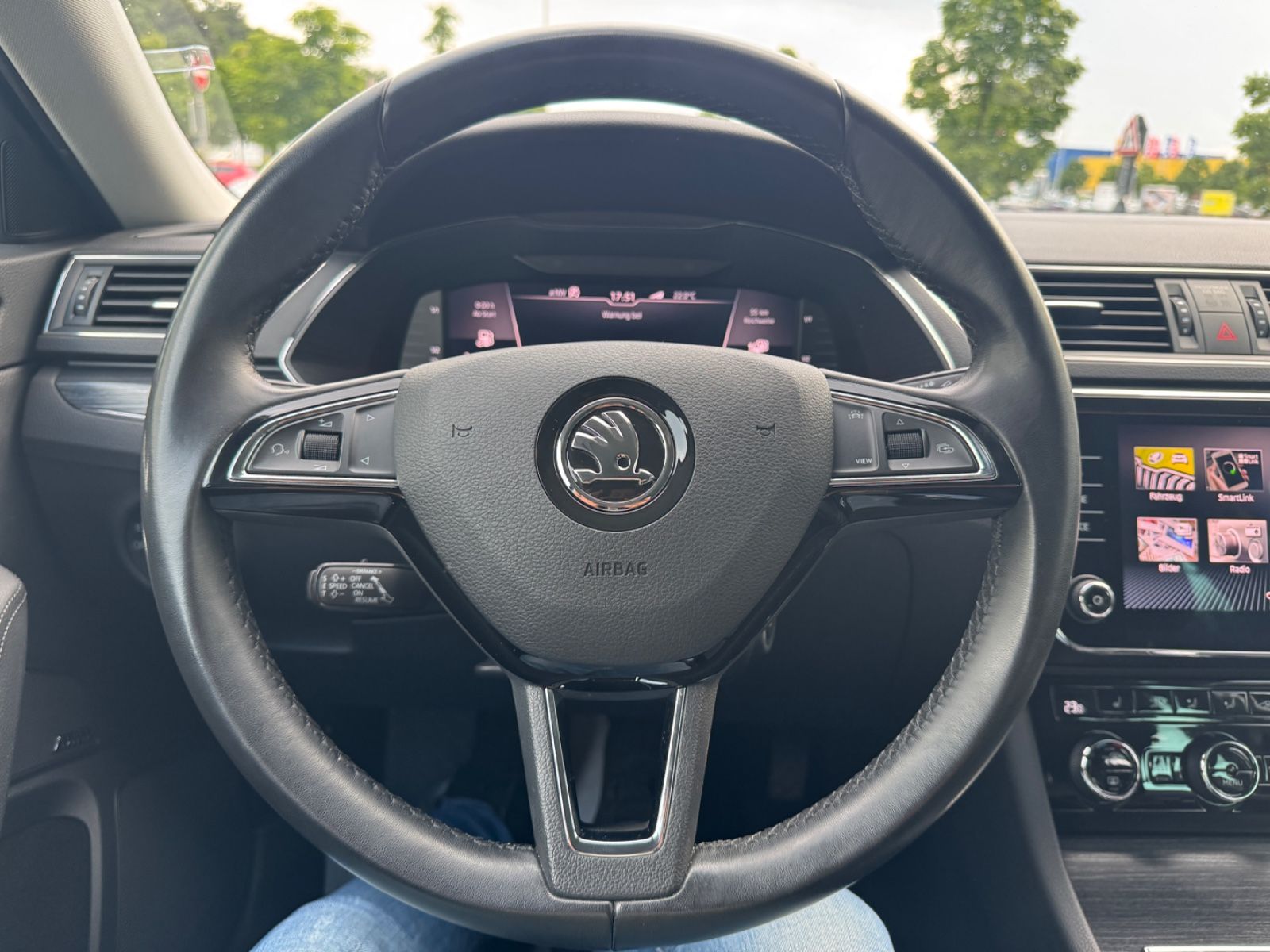 Fahrzeugabbildung SKODA Superb Lim. Style iV Leder+LED+ACC+Kamera