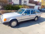 Mercedes-Benz mercedes benz w124 s124 300te 124t kombi o... - Mercedes-Benz 300 Kombi Te mit Benzin-Antrieb