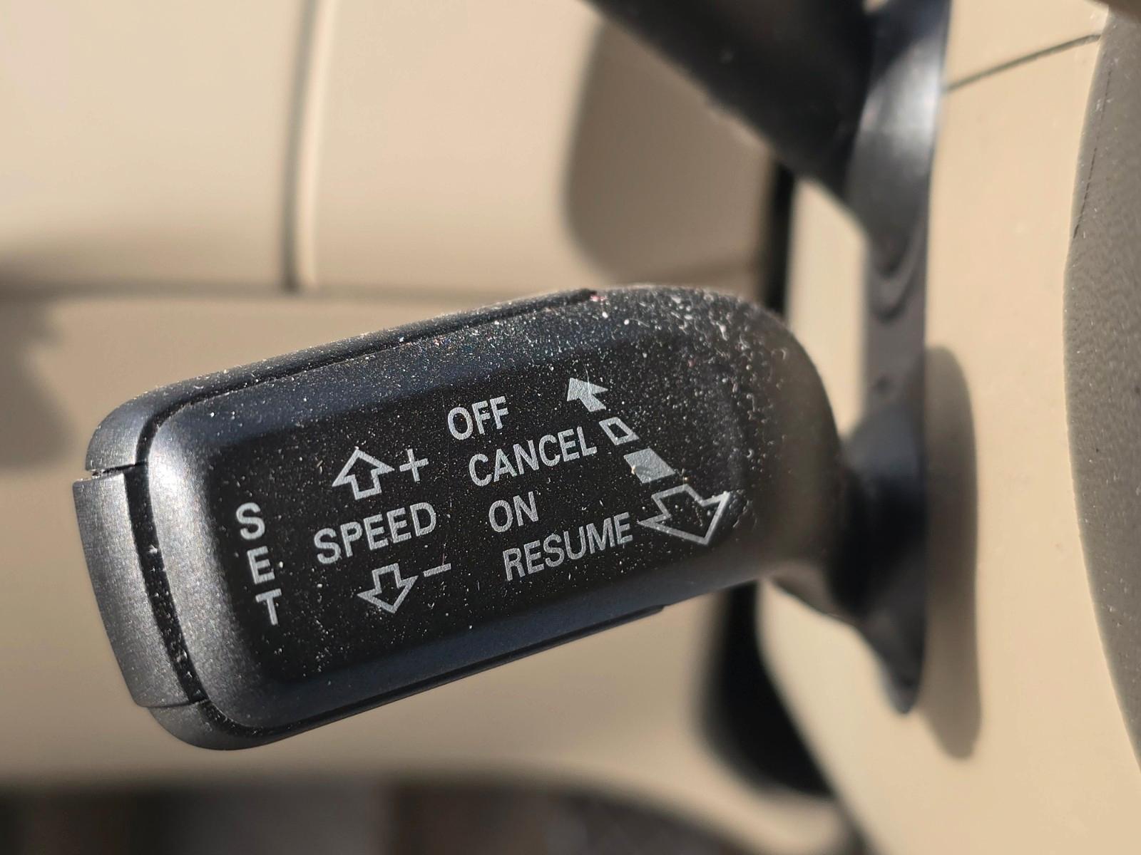 Audi A4 2011 — photo 17