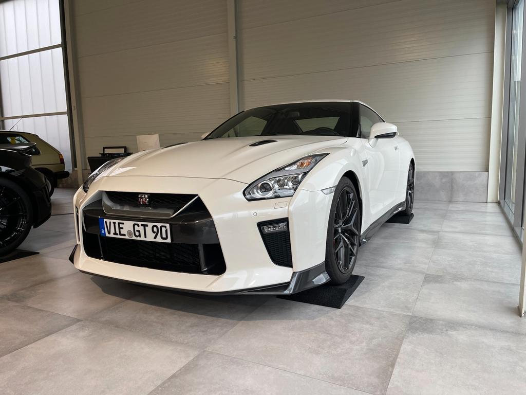 Nissan GT-R 3,8 V6 Automatik Black Edition Kamera/Navi