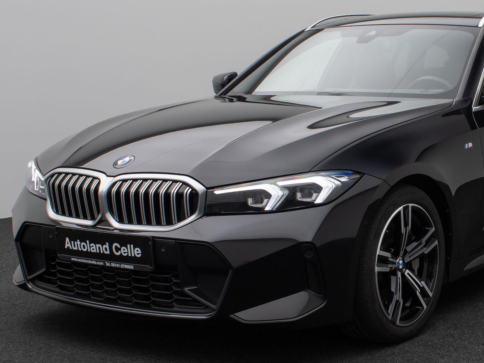 Fahrzeugabbildung BMW 330i M Sport Panorama Kamera DAB H/K DrivAssist