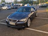 BMW Bmw E90 325i N52 - BMW 325 in Stuttgart