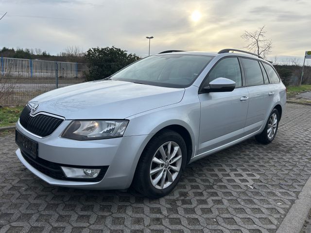 Skoda Octavia Combi Ambition/Erste Hand -Navi-Klima