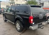 Nissan Navara Pickup Double Cab LE EVO 4X4 LB - Nissan Navara aus 2015