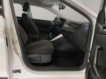 Volkswagen Taigo - 8