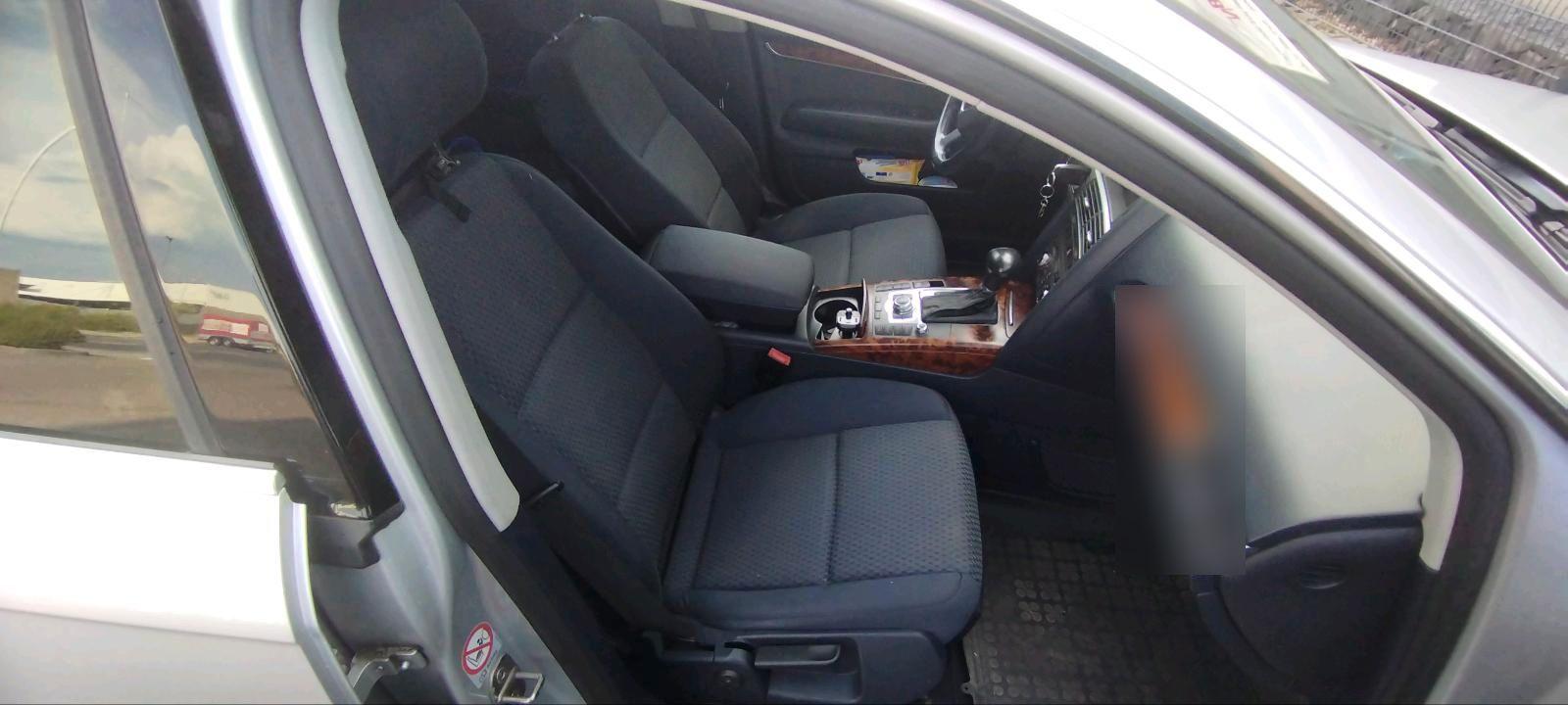 Audi Quattro 2005 — photo 13