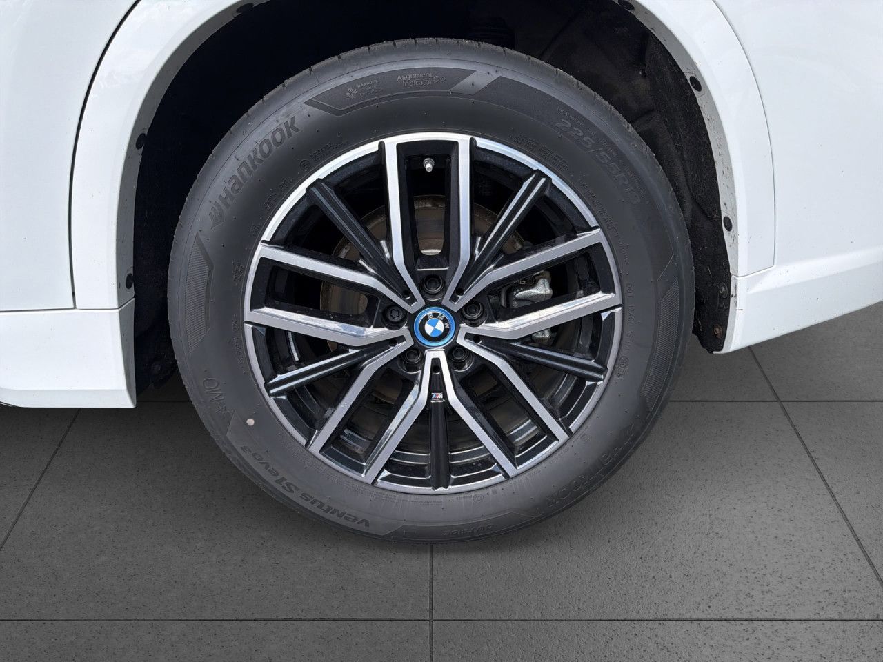 BMW iX1 - Bild 21