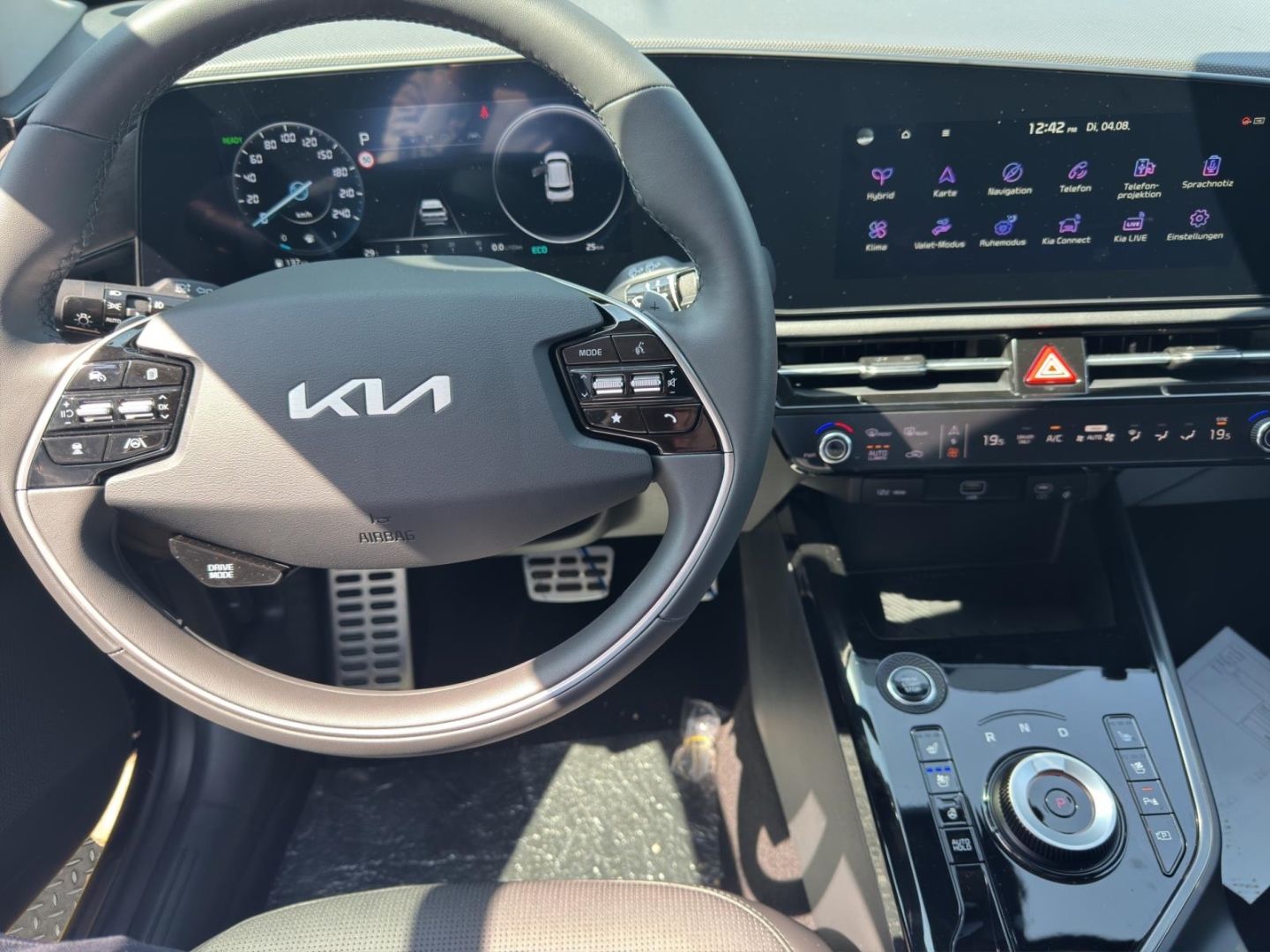 Fahrzeugabbildung Kia Niro Hybrid Spirit Memory Sitzkühlung Kamera LED