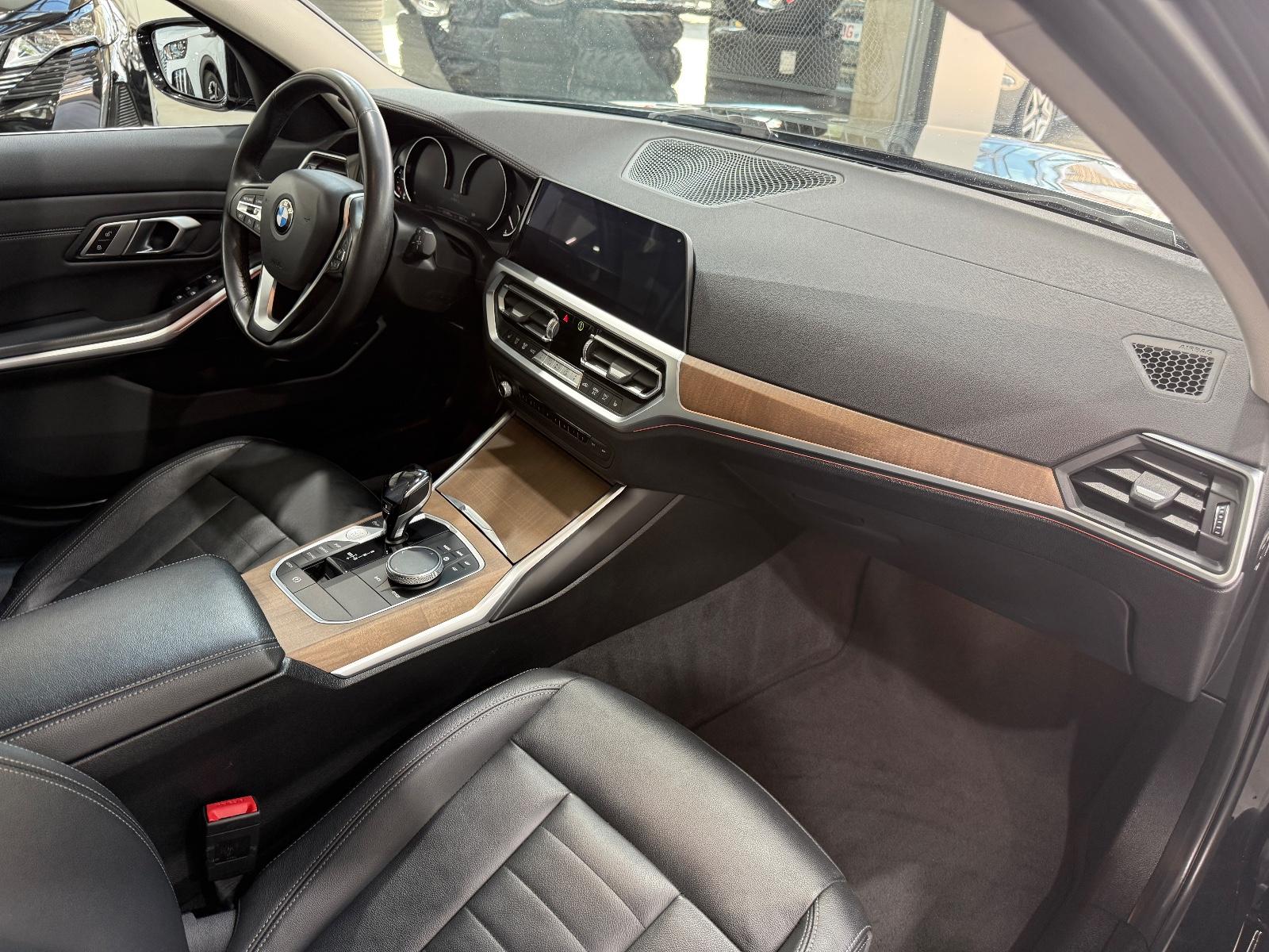 BMW 3 Series iT Luxury Line*LED*Ambiente*DTC*PDC*Leder*, миниатюра 17