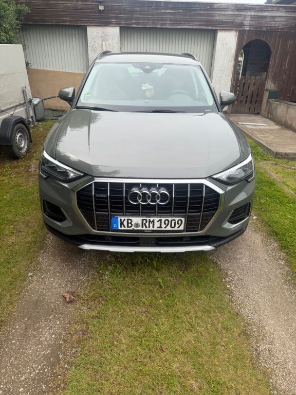 Image of Audi Q3