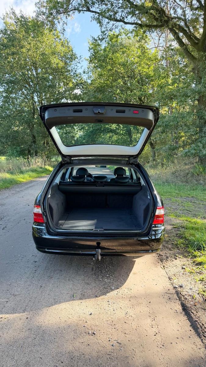Mercedes-Benz E350 2005 — photo 7