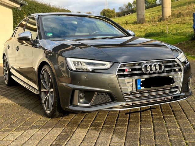 Audi S4 TDI tiptronic quattro -