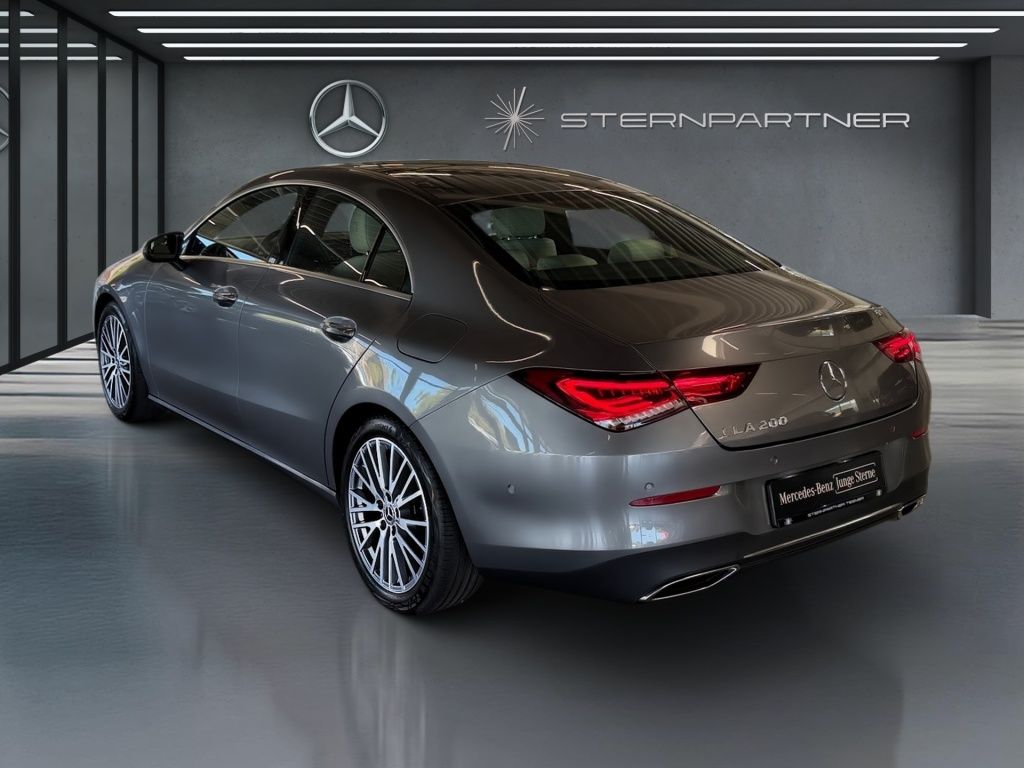 Mercedes-Benz CLA 200 Coupé PROGRESSIVE KAM LED AMBI PANO-DACH foto 3