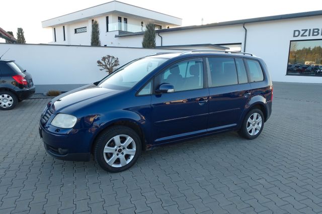 Volkswagen Touran 2.0FSI Highline *7 Sitze*Xenon*