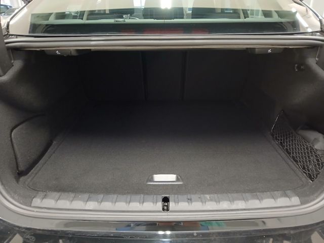 Fahrzeugabbildung BMW 218i Gran Coupé LED+Stop&Go+Kamera+HiFi+Spur