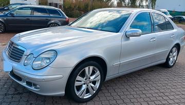 2004 Mercedes-BENZ E 280 照片 1