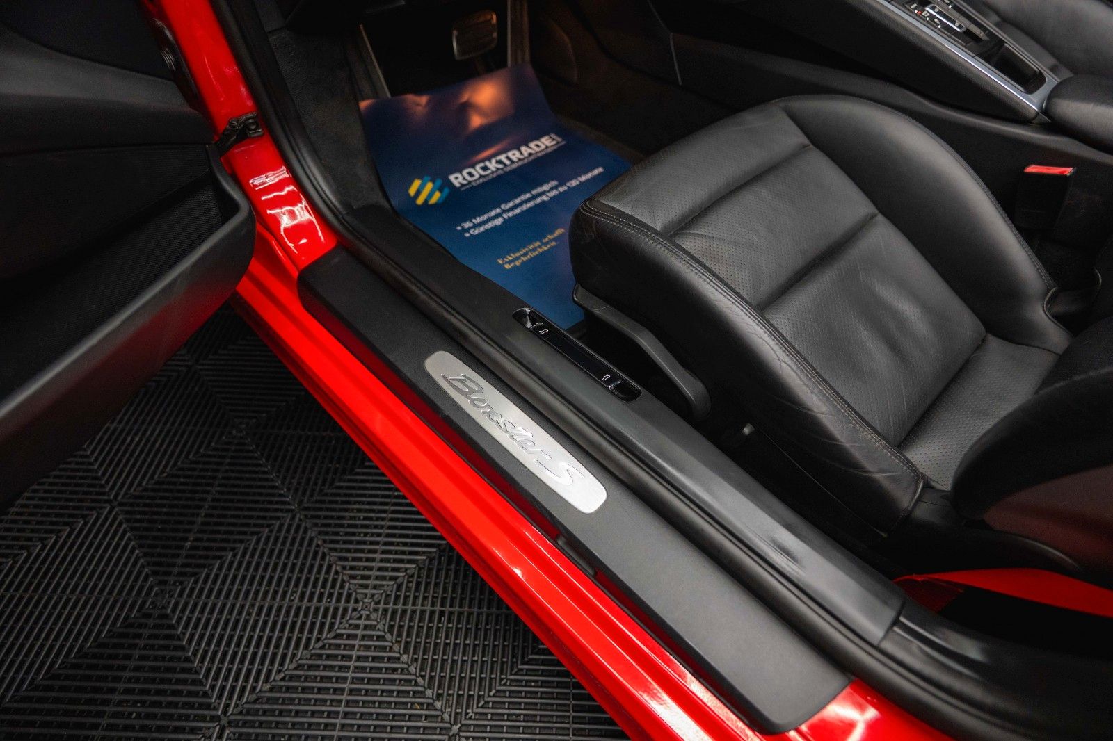 Fahrzeugabbildung Porsche Boxster S 981 Sport Chrono+ *Bi-Xenon*20 Zoll*