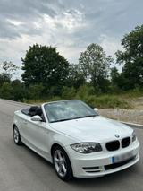 BMW 120i E88 Cabriolet 2008 - BMW 120 aus 2008: 120i