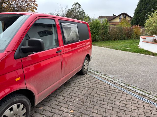 Volkswagen T5 Van/Bus/Transporter