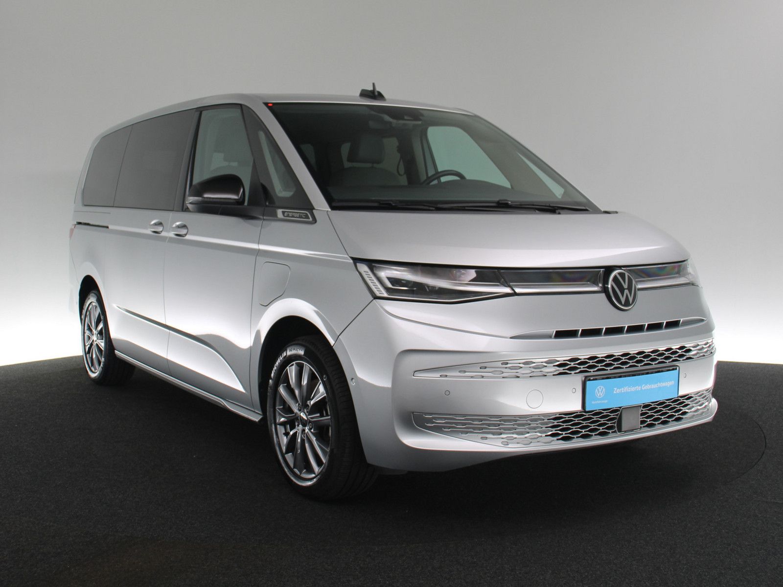 Volkswagen T7 Multivan 1.4 TSI eHybrid Energetic lang AHK imagem 3