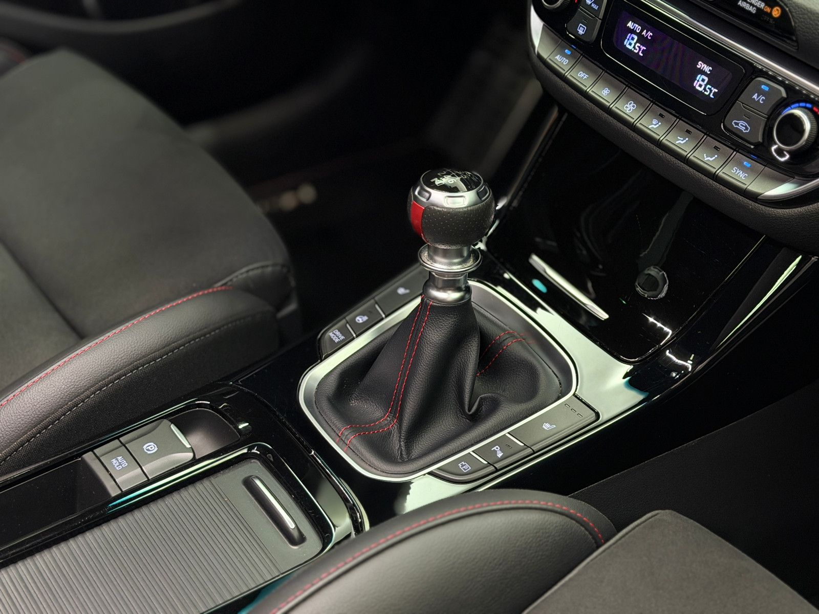Fahrzeugabbildung Hyundai i30 N Line Mild-Hybrid |PANO|LED|VOLL
