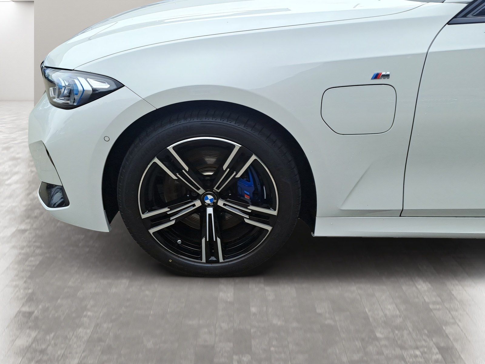 BMW 330 - Bild 10