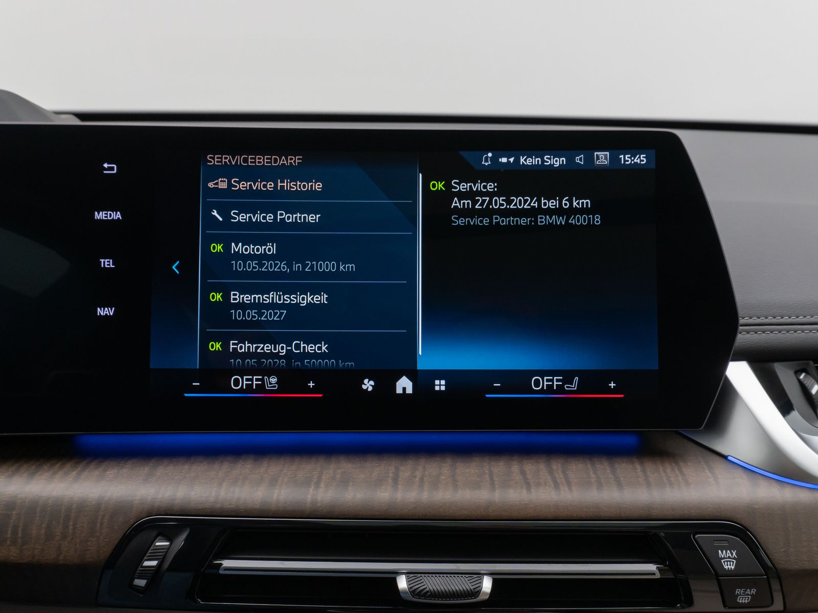 Fahrzeugabbildung BMW X1 xD25e xLine Panorama 360°HUD DAB ACC Sport