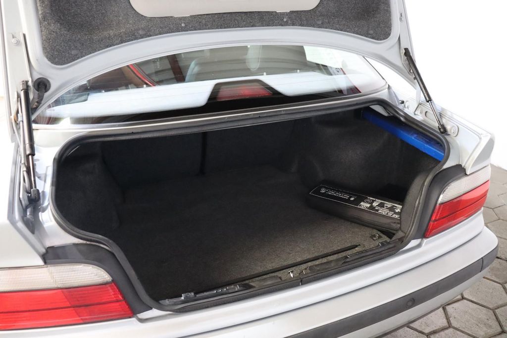 BMW 3 Series 1997