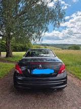 Peugeot 207 CC Roland Garros HDi FAP 110 Roland Garros - Peugeot 207: Hdi