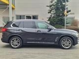 BMW X5 X DRIVE 30 D X LINE*HEAD UP*PANORAMA*GARANTIE - BMW X5 in Essen