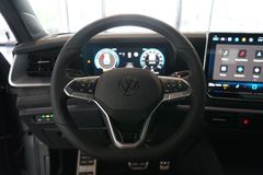 VW Tayron 2.0 TDI R-Line | Pano | AHK | 7-Sitzer VW Tayron 2.0 TDI R-Line | Pano | AHK | 7-Sitzer