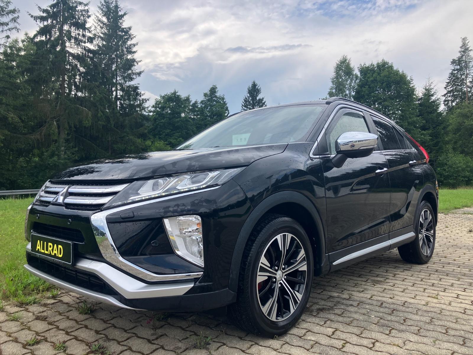 Mitsubishi Eclipse Cross Top 4WD "schwarz/Voll/67Tkm"