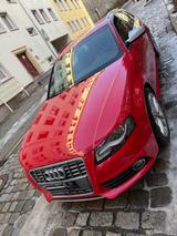 Audi S4 3.0 TFSI S tronic quattro Avant - - rote Audi S4
