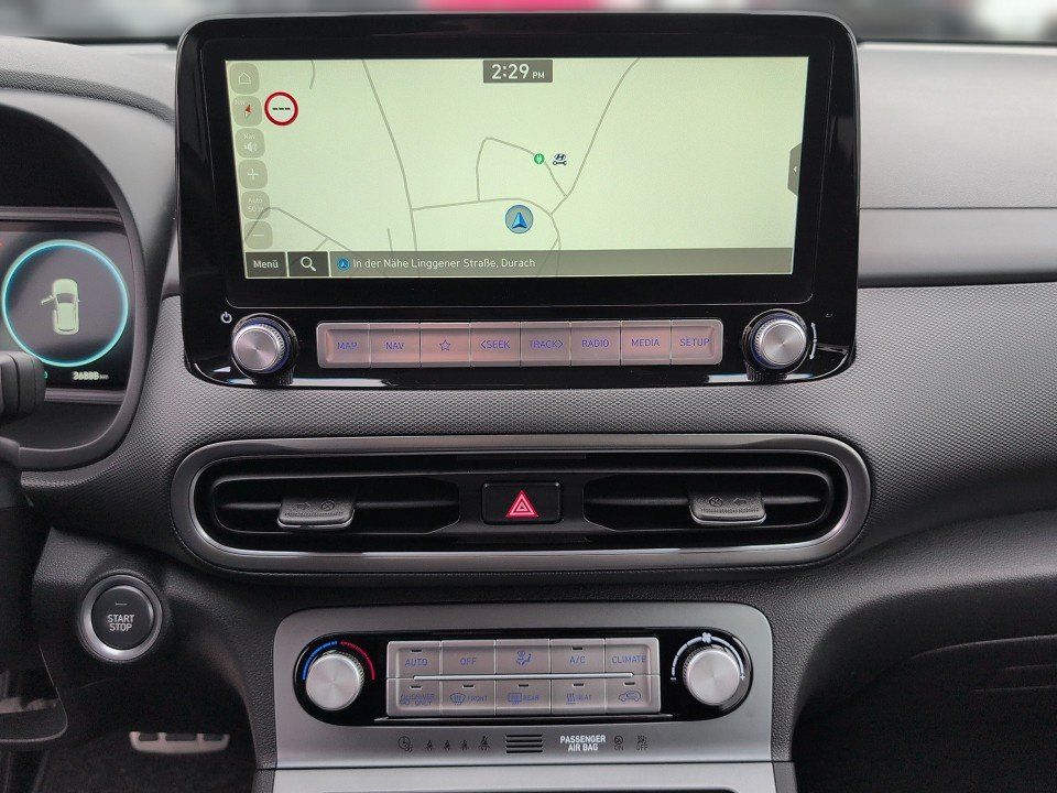 Fahrzeugabbildung Hyundai KONA EV 64kWh PLUS-P !GARANTIE-07.29! KRELL+NAV+