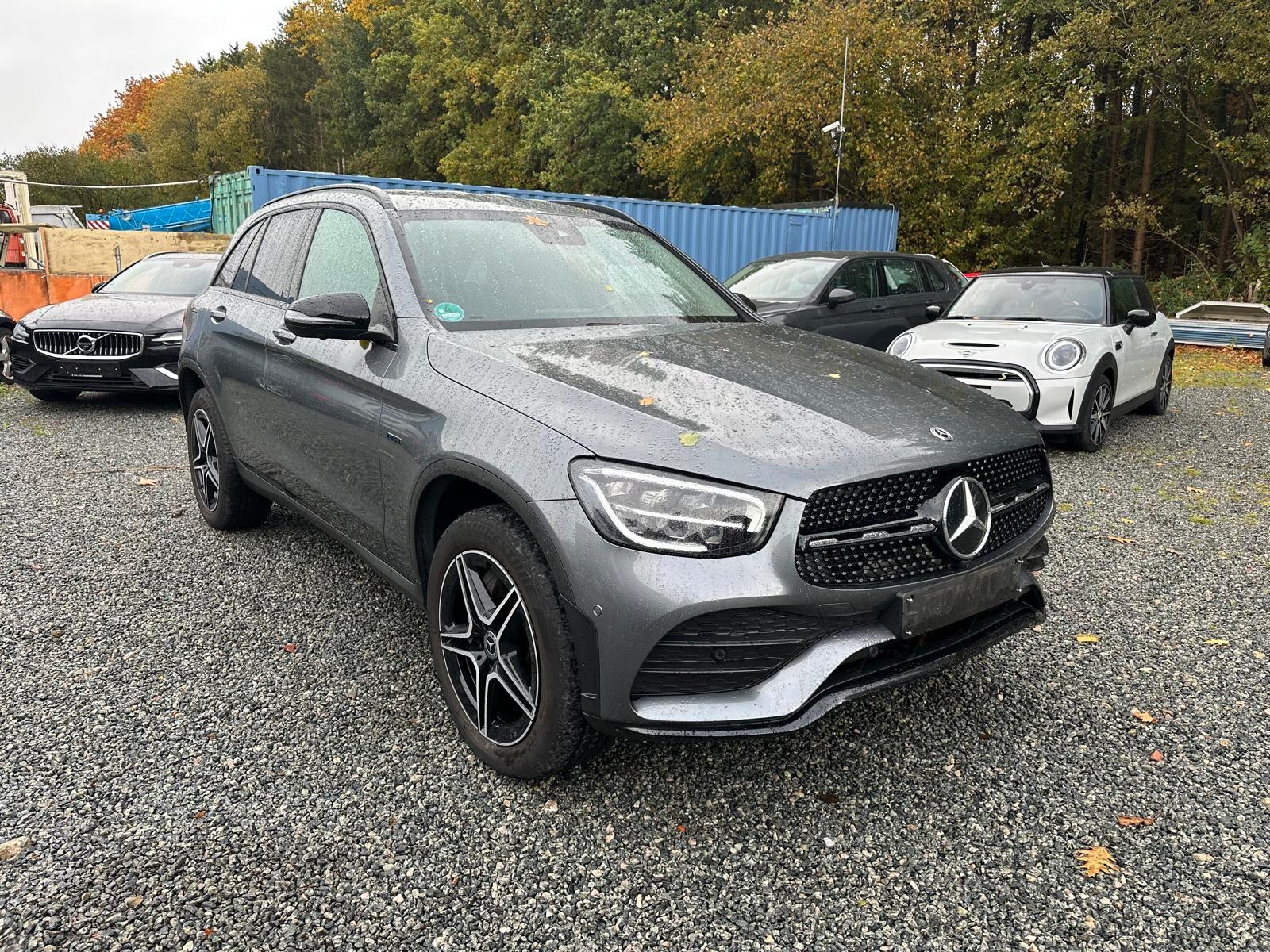 Mercedes-Benz GLC 300de 4Matic 1.Hand Leder Automatik LED