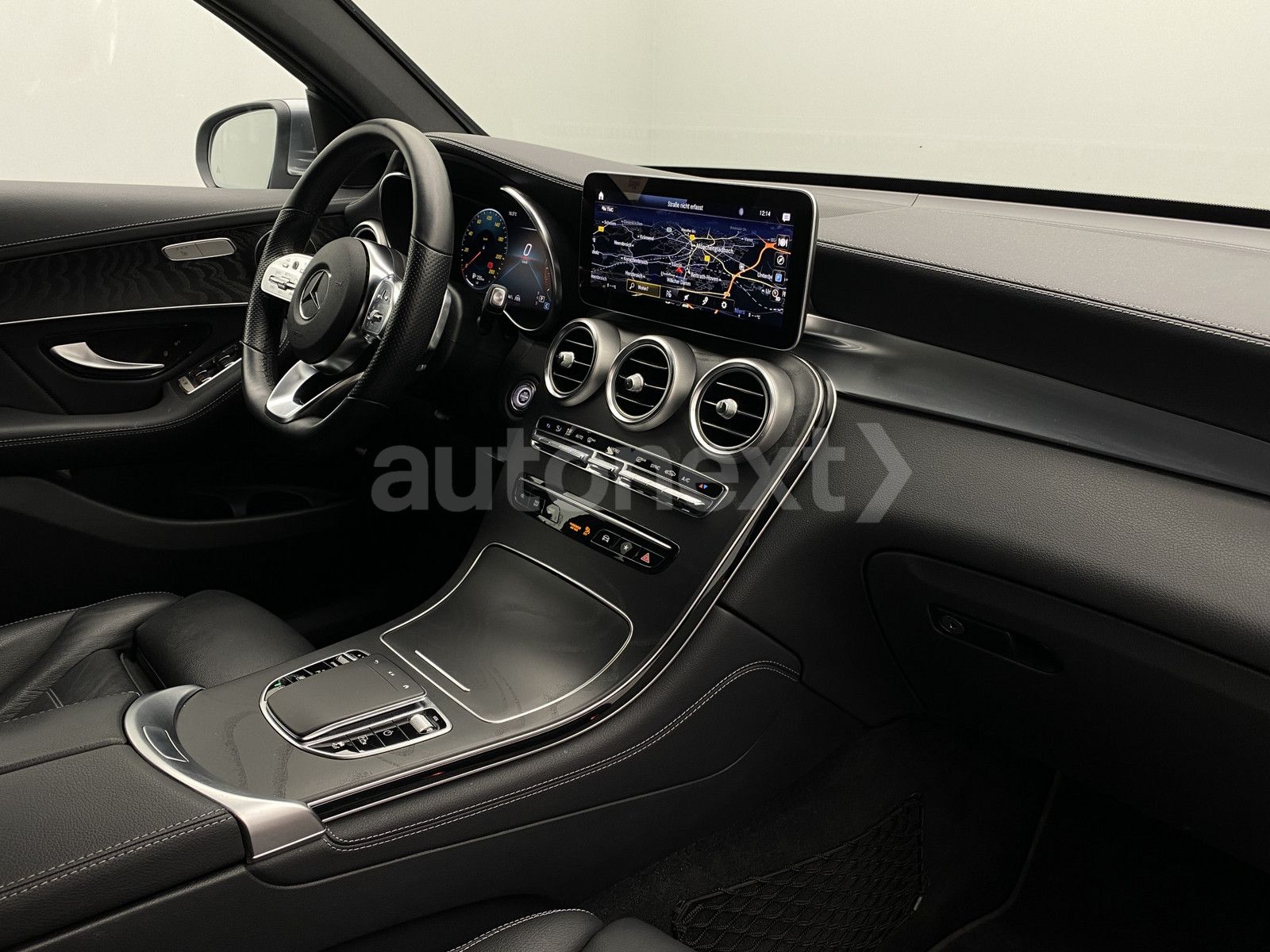 Mercedes-Benz GLC 300 Coupé 4Matic 2x AMG Line Distronic 360 foto 14