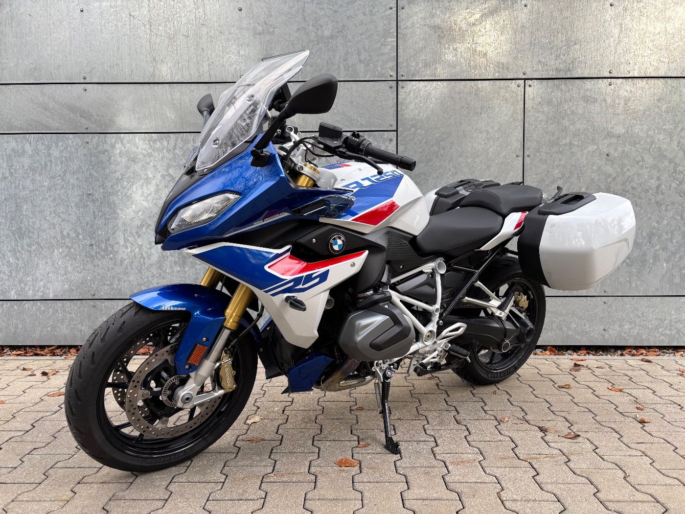 Fahrzeugabbildung BMW R 1250 RS Sport 3 Pakete Akrapovic Seitenkoffer