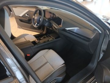 Fotografie des Opel Astra L ST Elegance AT Kamera LED Sitzheizung
