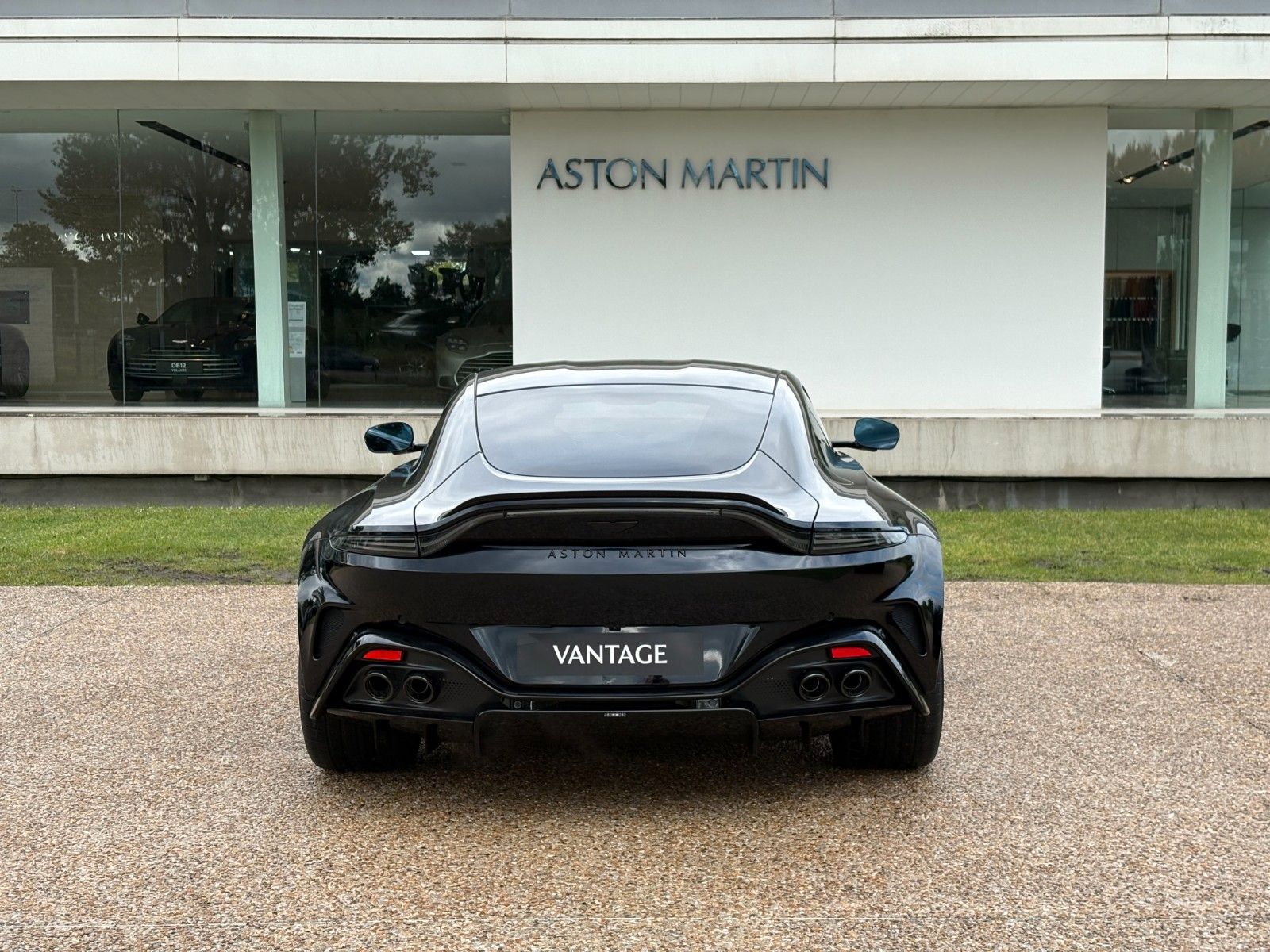 Aston Martin V8 Vantage S 4.0 V8 imagem 3