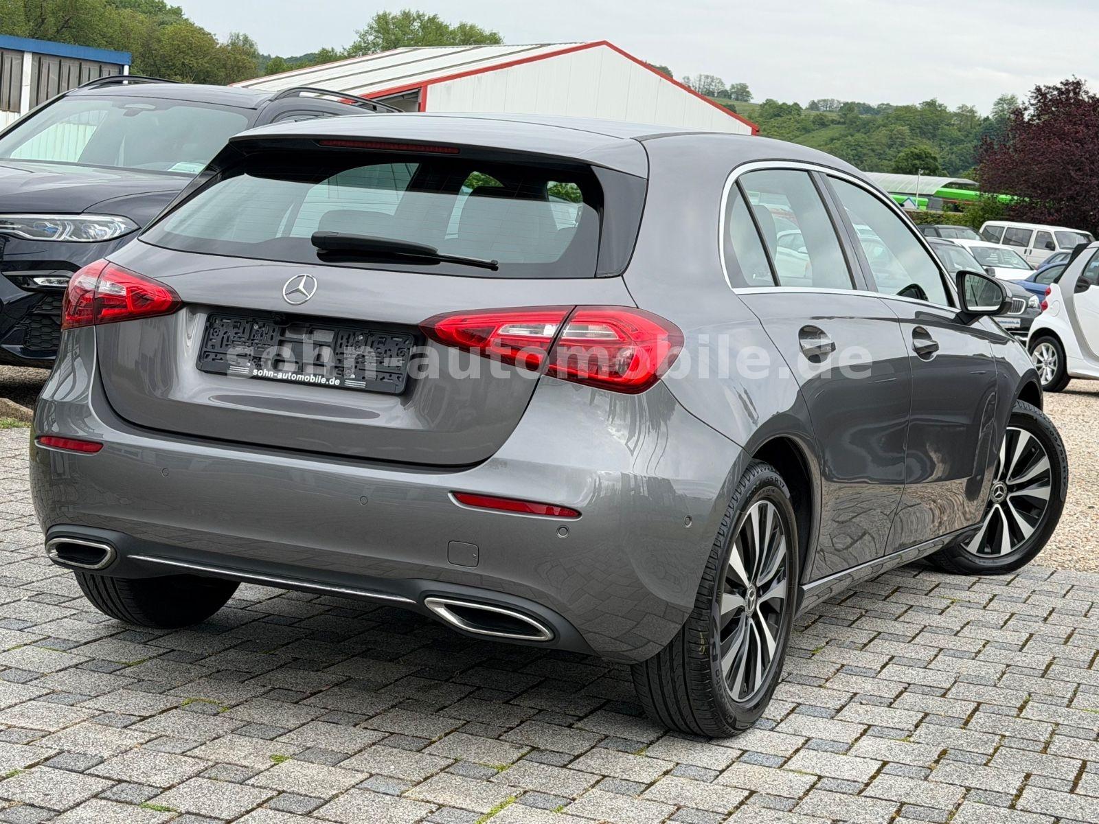 Mercedes-Benz A 180 Progressive Wides/Leder/Navi/Kamera/SR+WR